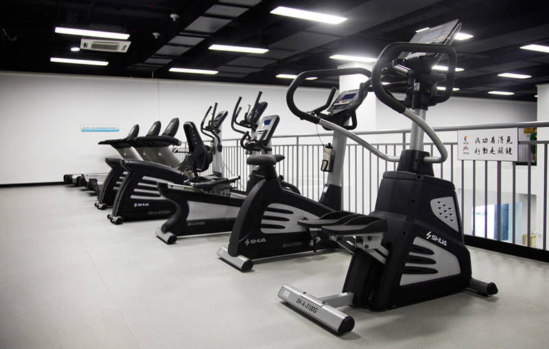 健身房器材 健身房器材