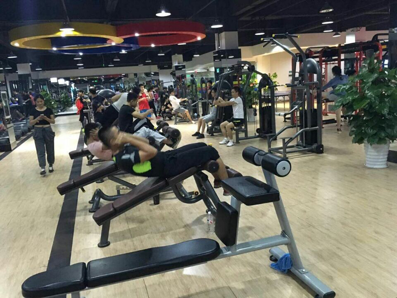 健身房器材 健身房器材