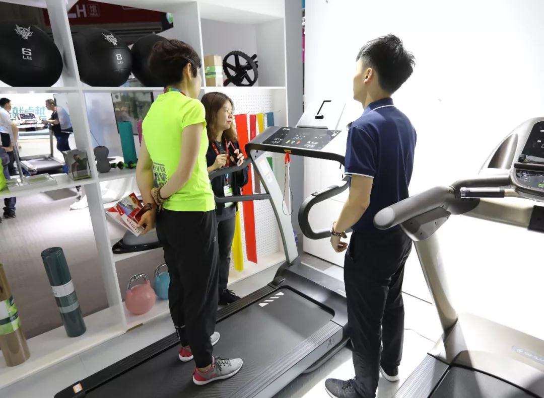健身器材-开元阿里语音智能A5跑步机 健身器材-开元阿里语音智能A5跑步机